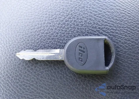 2011 Ford F-150 Lariat from USA, damaged, VIN 1FTFW1ET6BFD04158